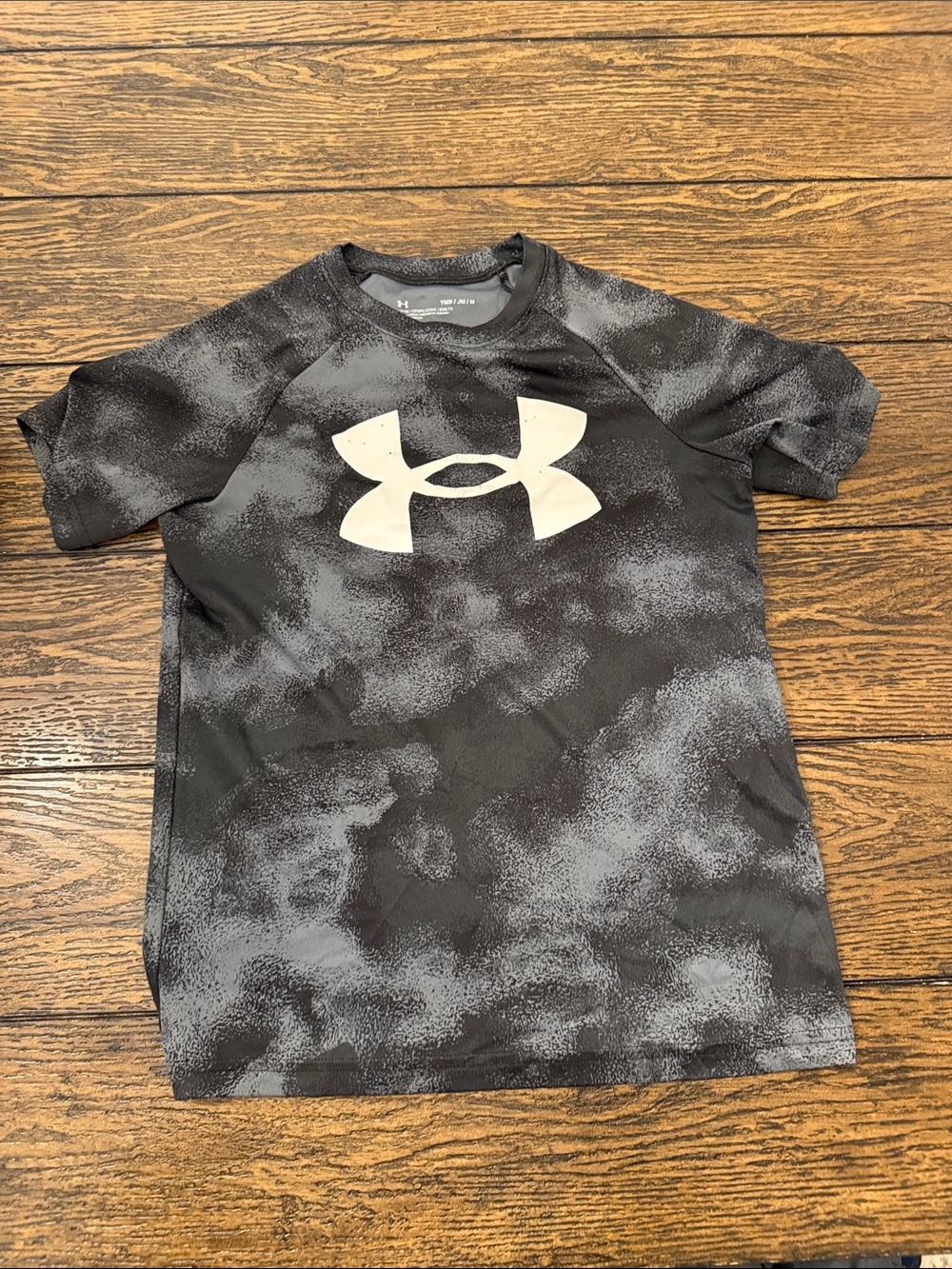 Under Armour Black & White Logo Boys' Performance Tee